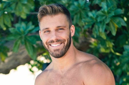 Paulie Ex on the Beach